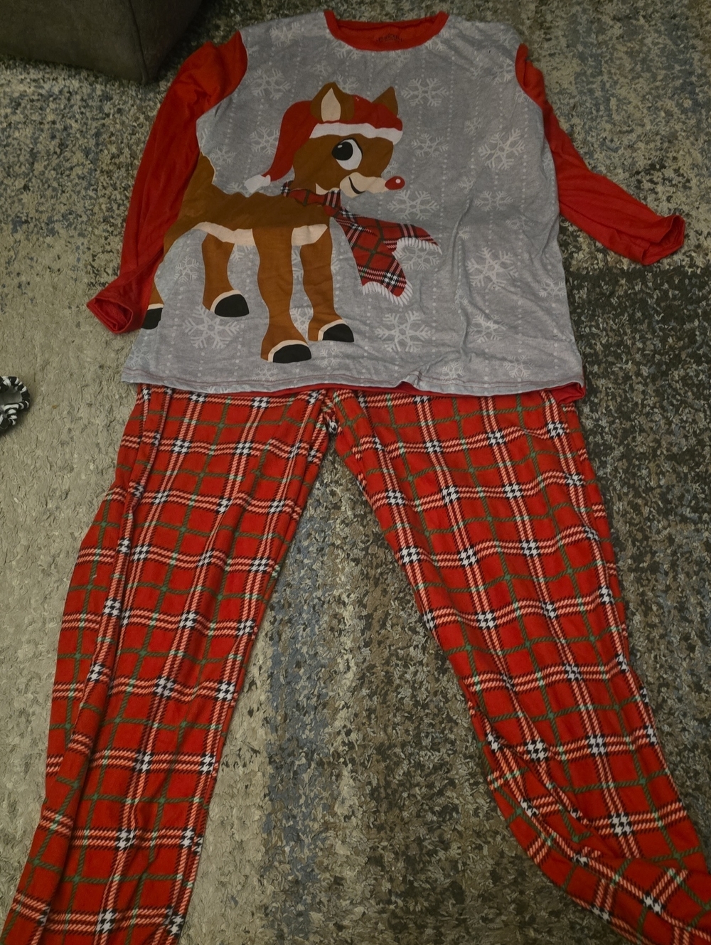 Men's Red Plaid Reindeer Pajama Set